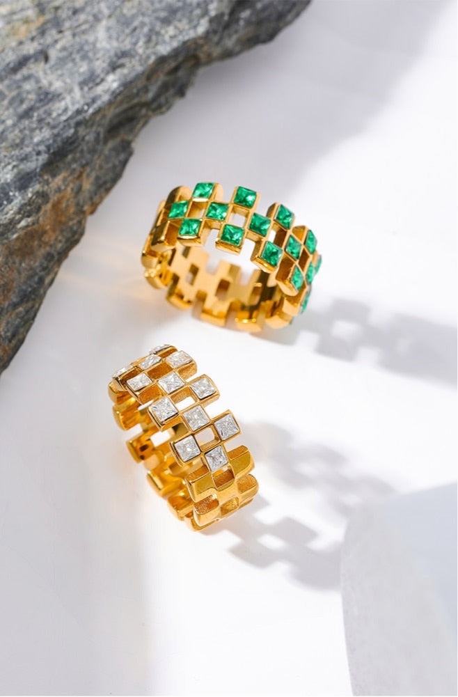 Bella Band Ring