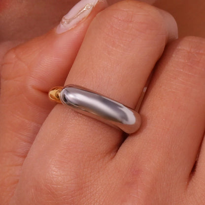 Isabella's Gold Gleam Ring