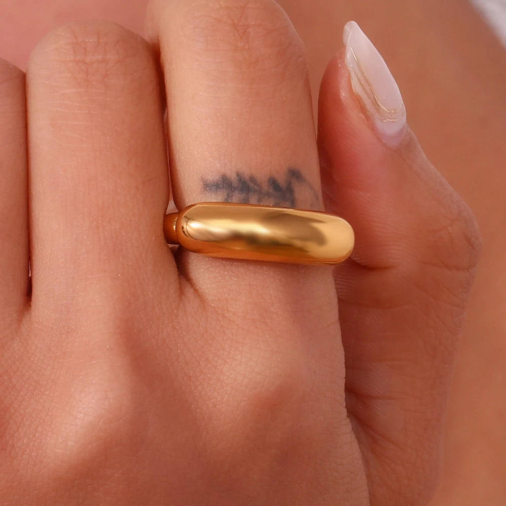 Isabella's Gold Gleam Ring