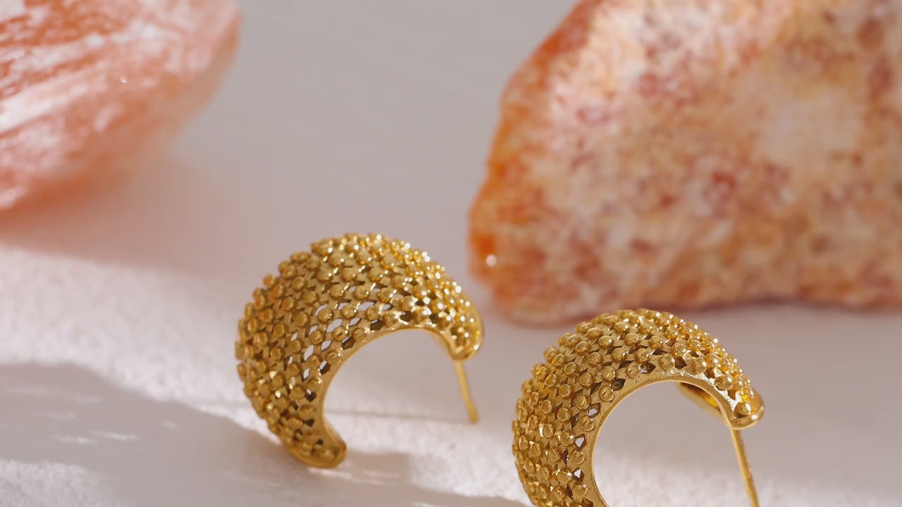 Gold Esme Earrings 