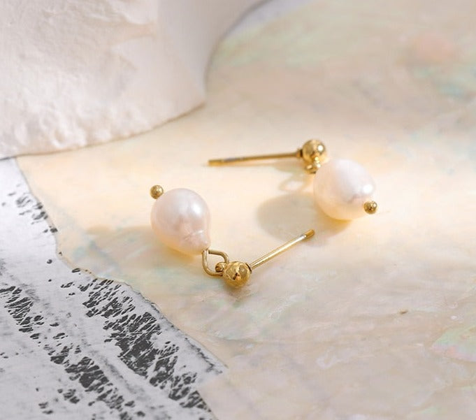 Classic Pearl Studs