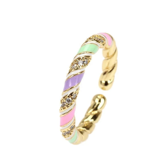 Radiant Twist Ring