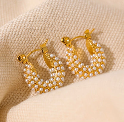 Pearlia Hoop Earrings