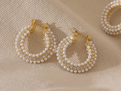 Emma Pearl Hoops 